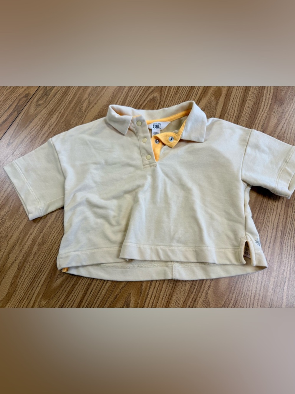Athleta Girl Cream Polo/Crop retro, oversized‎